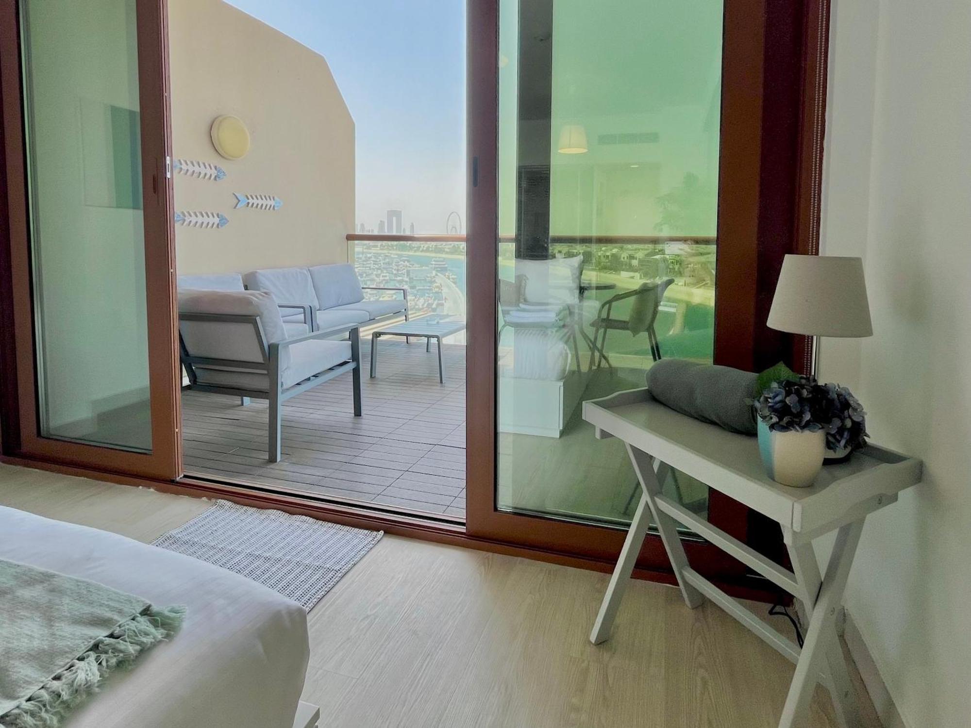 Palm Jumeirah Upgraded & Cozy Boutique Apartment دبي المظهر الخارجي الصورة